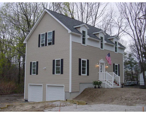 Unit for sale at 9 W Duston Rd, Salem, NH 03079