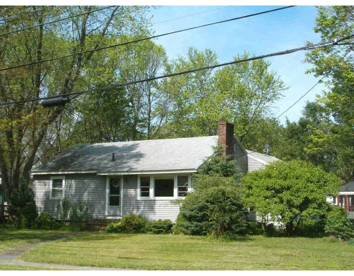 Unit for sale at 152 Main Street, Lynnfield, MA 01940