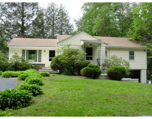 Unit for sale at 65 Lakeview Drive, Leicester, MA 01524