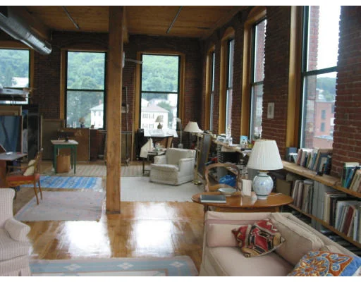 Unit for sale at 1 Envelope Terrace, Worcester, MA 01604