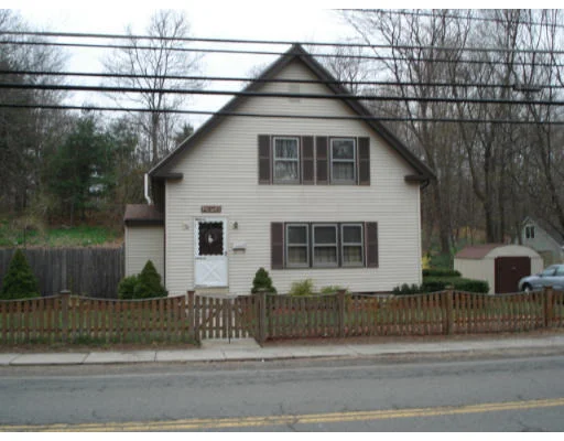 Unit for sale at 128 Pleasant St., Franklin, MA 02038