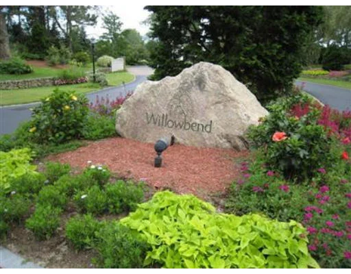 Unit for sale at 6 Herring Gull Rd, Mashpee, MA 02649