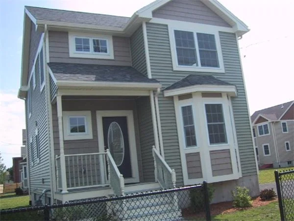 Unit for sale at 139 Fayette St, Lynn, MA 01902