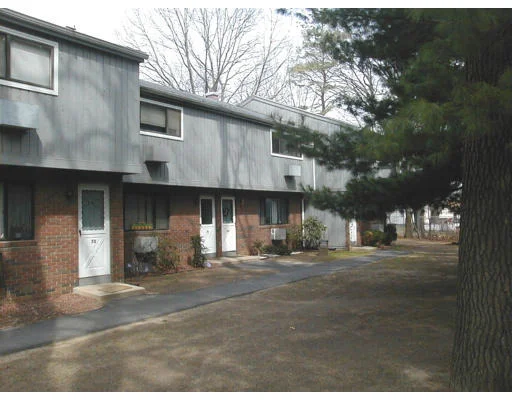 Unit for sale at 77 Sheri Ln, Agawam, MA 01001