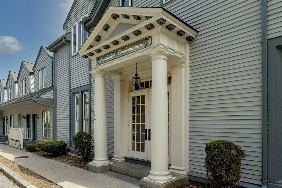 Unit for sale at 148 Presidents Ln, Quincy, MA 02169
