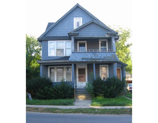 Unit for sale at 616-618 White Street, Springfield, MA 01108