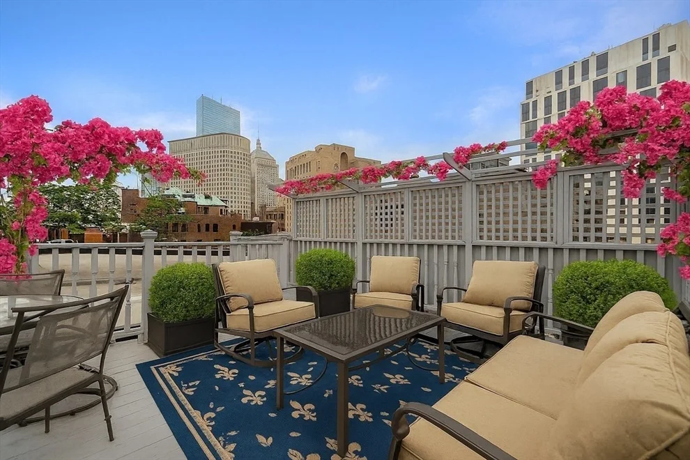 Unit for sale at 10 Melrose, Boston, MA 02116