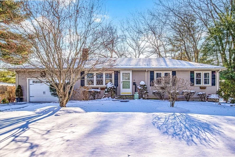 Unit for sale at 52 Hemlock St, Walpole, MA 02032