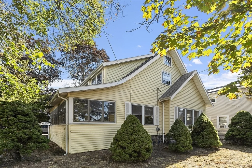 Unit for sale at 12 Wass St, Lynn, MA 01902