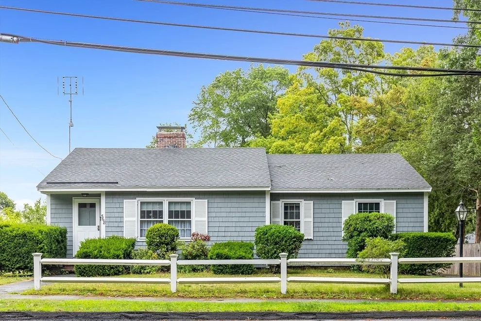 Unit for sale at 568 Merrimac St, Newburyport, MA 01950