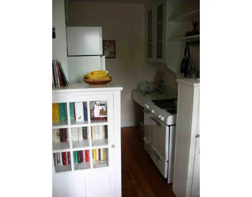 Unit for sale at 38 Linnaean Street, Cambridge, MA 02138