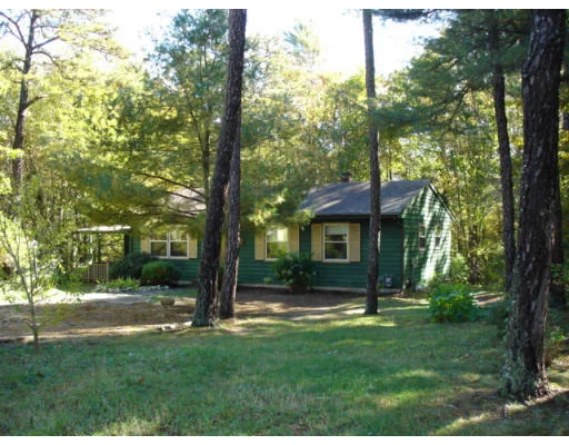 Unit for sale at 7 Capricorn Cir, Falmouth, MA 02536