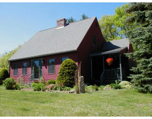 Unit for sale at 212 Bemis Rd, Warren, MA 01083