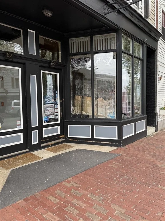 Unit for sale at 85 Main, Amesbury, MA 01913