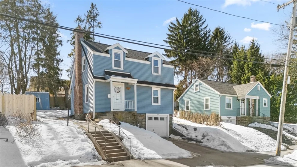 Unit for sale at 35 Huntington Ave, Worcester, MA 01606