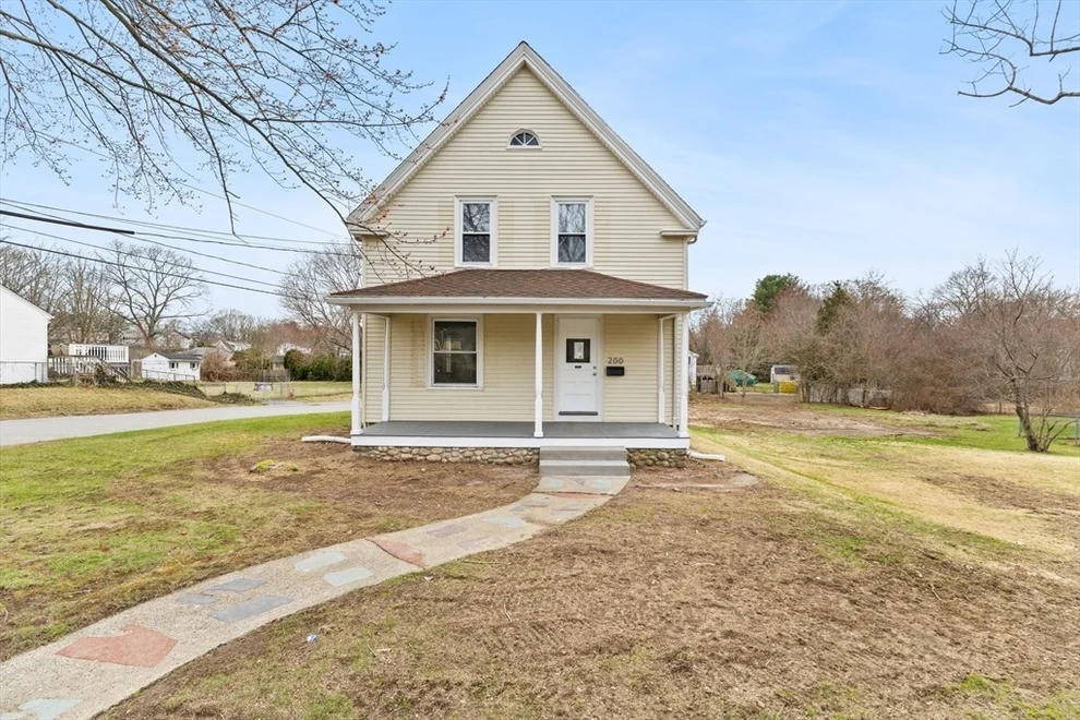 Unit for sale at 200 Highland St, Taunton, MA 02780