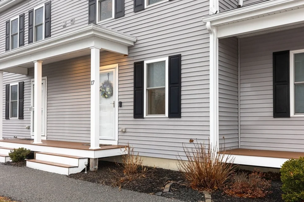 Unit for sale at 17 Landing Way, Lakeville, MA 02347