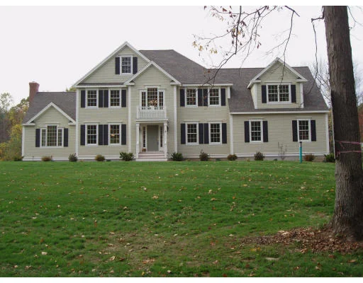 Unit for sale at Lot 15A Autumn Ridge, Berlin, MA 01503