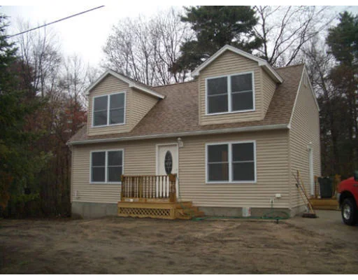 Unit for sale at 15 Woodside Terrace, Tewksbury, MA 01876