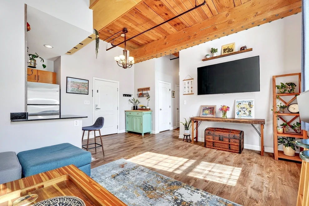 52 Lawrence Drive