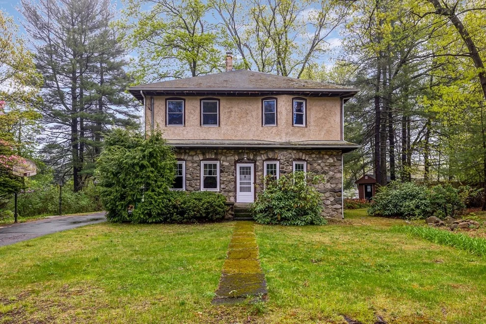 Unit for sale at 135 Mill St, Burlington, MA 01803