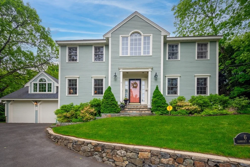 Unit for sale at 6 Samoset Rd, Winchester, MA 01890
