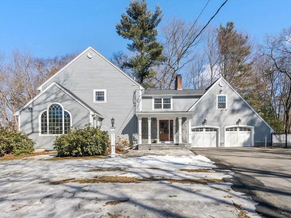 Unit for sale at 45 Heritage Dr, Walpole, MA 02081