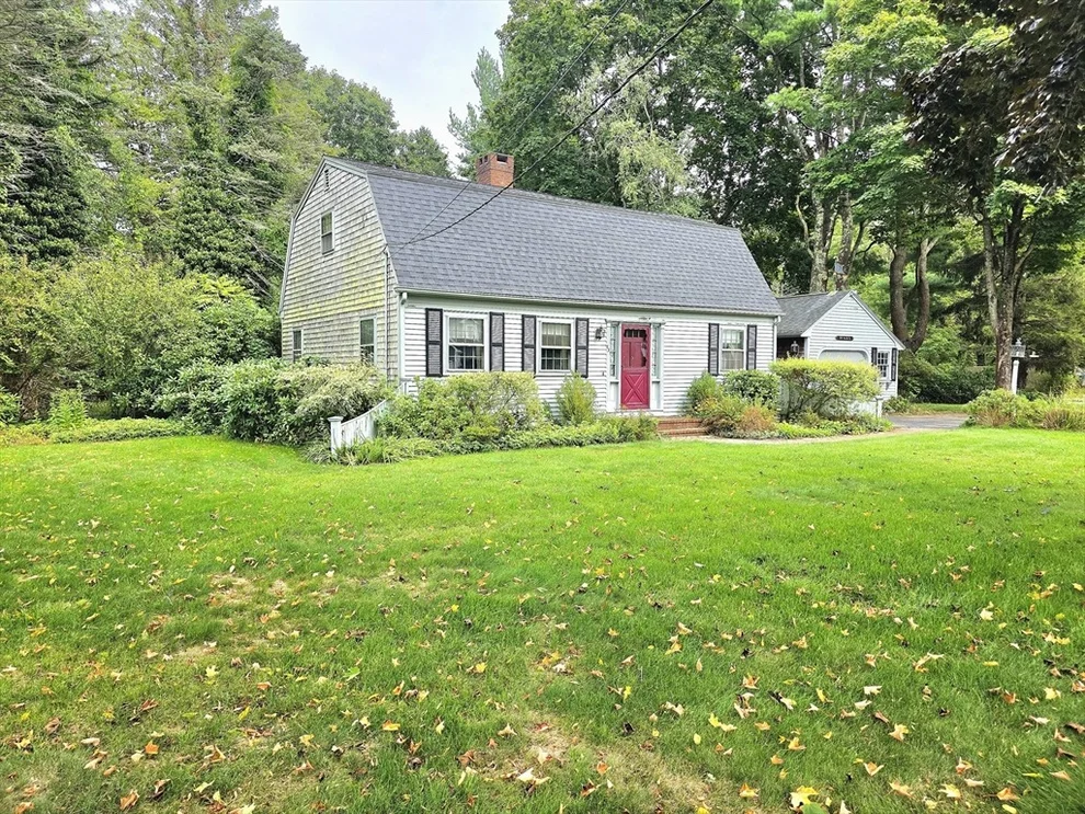 Unit for sale at 331 North St, Bridgewater, MA 02324