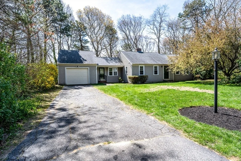 Unit for sale at 52 Cap'n Jac's Rd, Barnstable, MA 02632