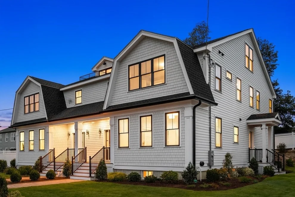 Unit for sale at 172 Westminster Ave, Watertown, MA 02472