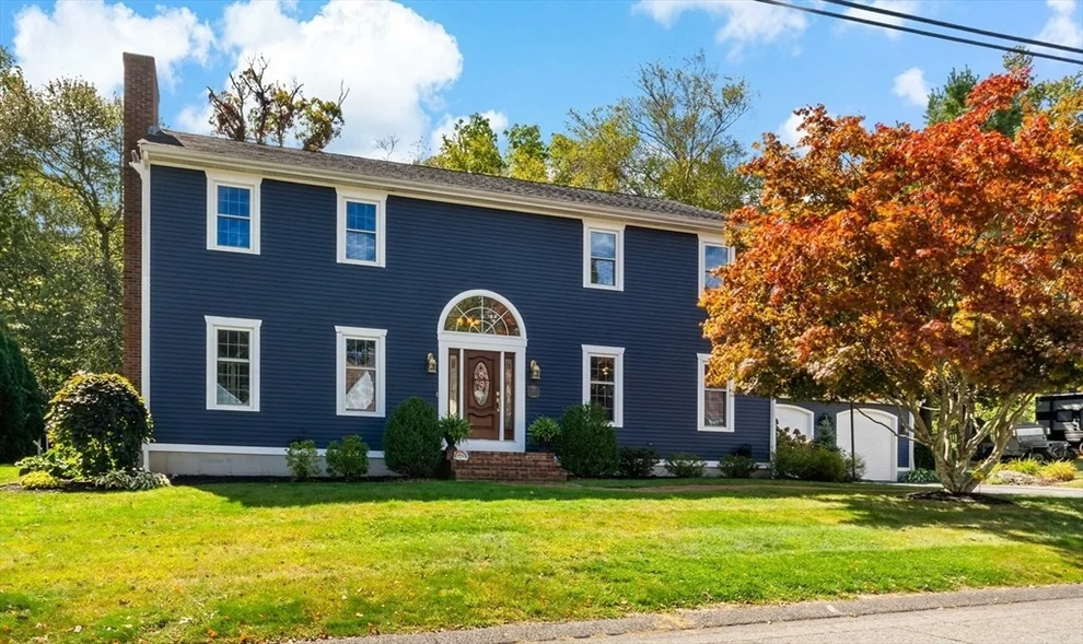 Unit for sale at 435 Fairway Dr, Somerset, MA 02726