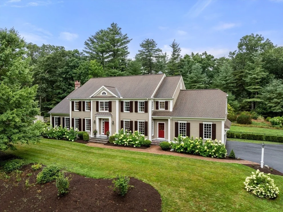 Unit for sale at 91 Montvale Rd, Weston, MA 02493