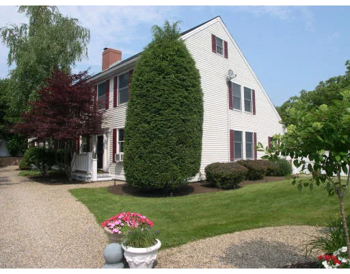 Unit for sale at 3 Lime Street, Marblehead, MA 01945