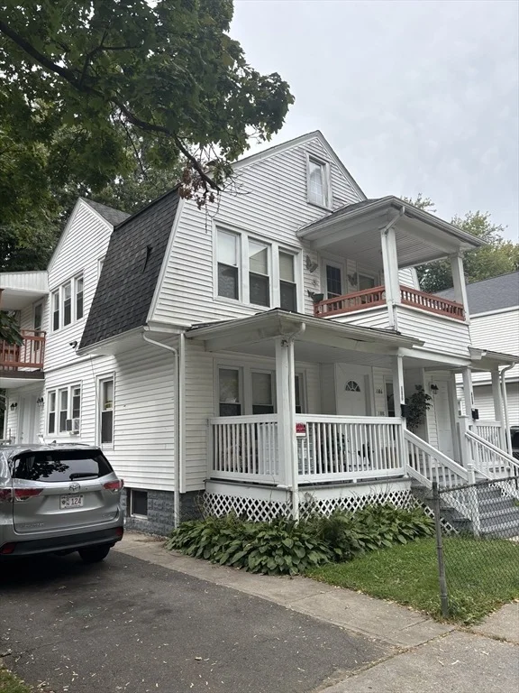 Unit for sale at 186-188 College St, Springfield, MA 01109