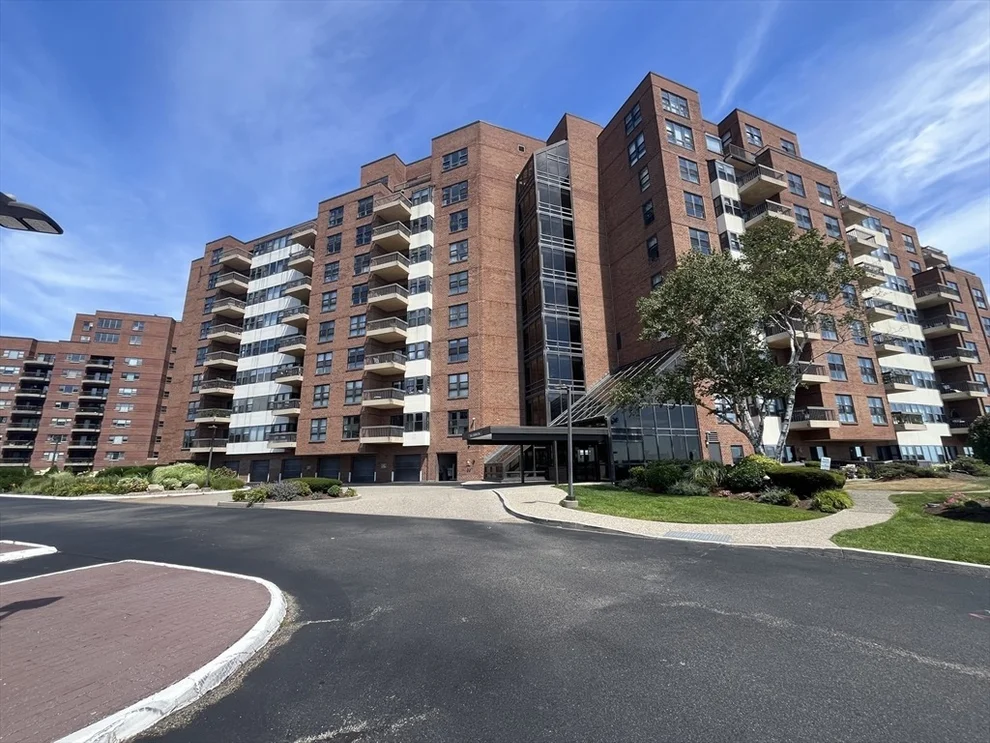 Unit for sale at One Seal Harbor Rd, Winthrop, MA 02152