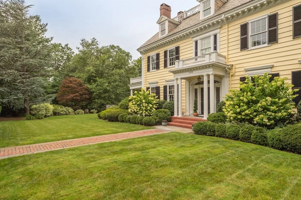 Unit for sale at 355 Buckminster Road, Brookline, MA 02445