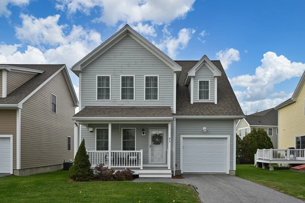 Unit for sale at 93 Denworth Bell Circle, Haverhill, MA 01835