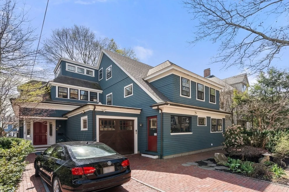 Unit for sale at 83 Fuller St, Brookline, MA 02446