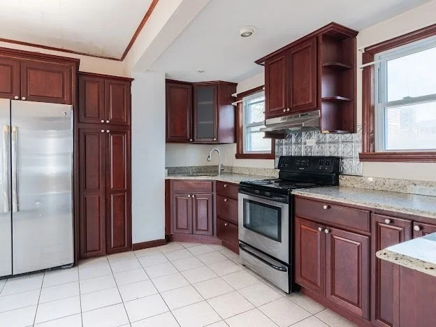 Unit for sale at 156 Dorchester St, Worcester, MA 01604