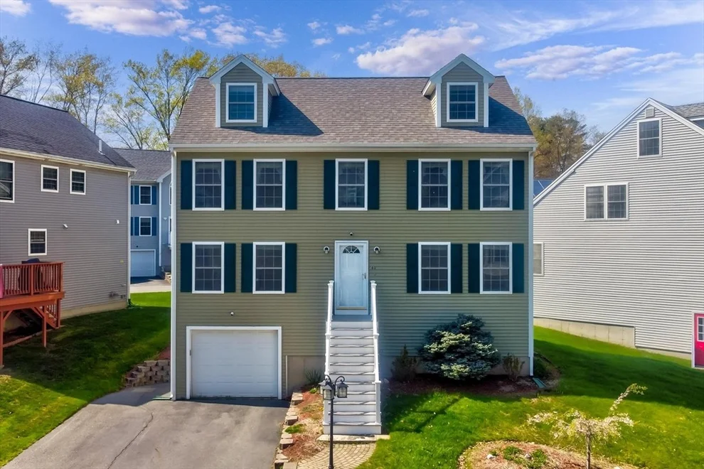 Unit for sale at 80 Pinehurst Ave, Billerica, MA 01821