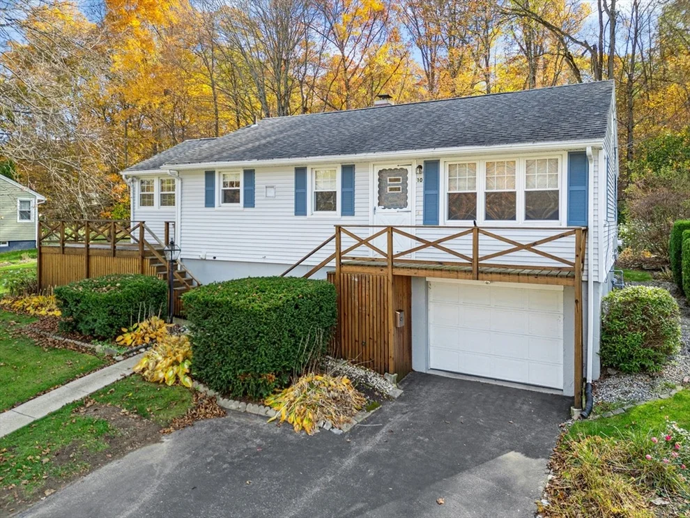 Unit for sale at 10 Leslie Lane, Millbury, MA 01527