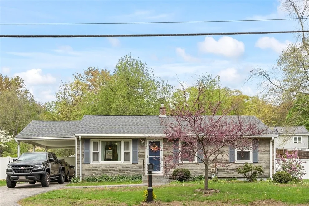 Unit for sale at 2608 Providence, Northbridge, MA 01534