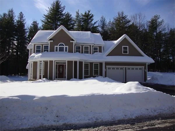 Unit for sale at 6 Fox Run, Easthampton, MA 01027
