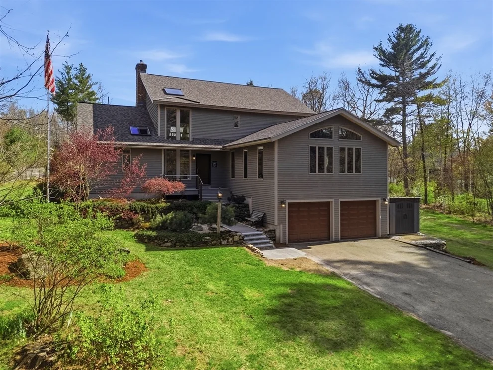 Unit for sale at 9 Upton St, Dunstable, MA 01827