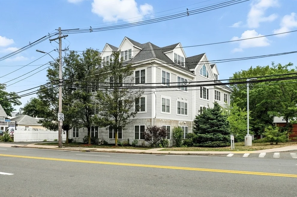 Unit for sale at 103 Elliott St, Beverly, MA 01915
