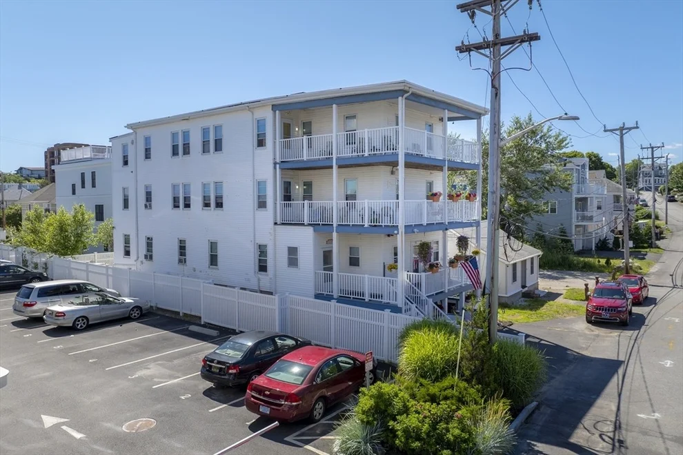 Unit for sale at 12 Park Ave, Hull, MA 02045