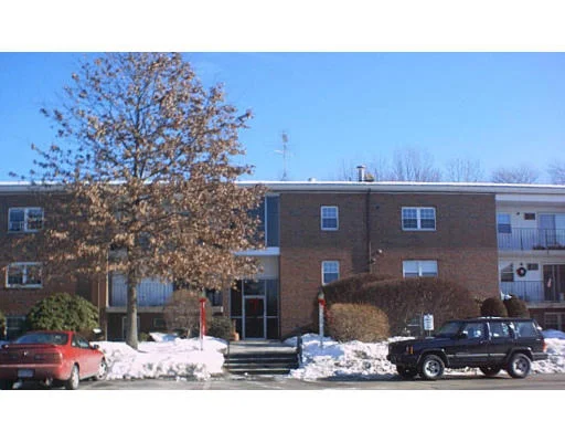 Unit for sale at 153 Milk St, Westborough, MA 01581