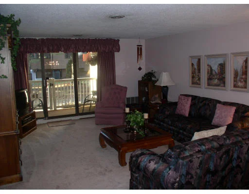 Unit for sale at 255 North Rd, Chelmsford, MA 01824