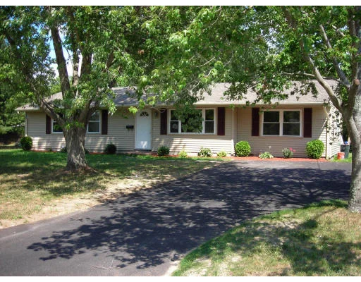 Unit for sale at 245 Southfield Dr., Brockton, MA 02302
