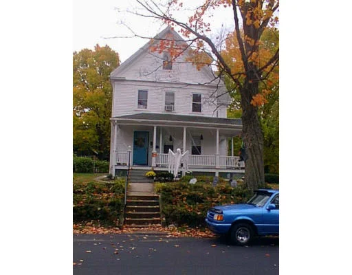 Unit for sale at 18 Avon Street, Reading, MA 01867